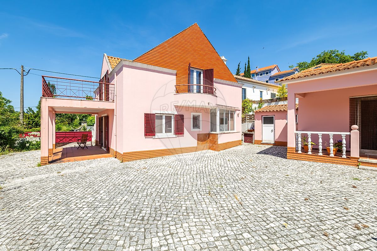 Apartamento T4 à venda em Sintra