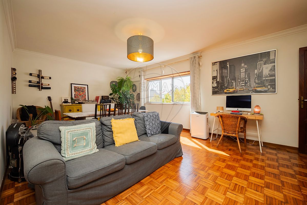 Apartamento T2 à venda em Sintra