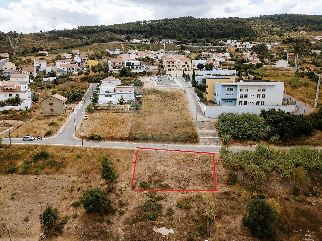 listing 121981350-15 picture-0