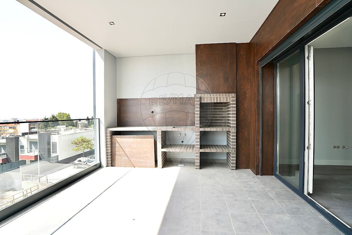 listing 121981142-1081 picture-0