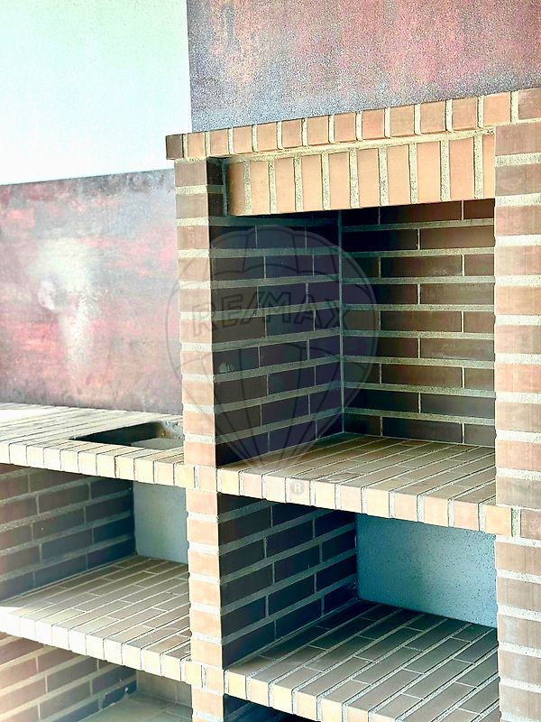 listing 121981142-1081 picture-0