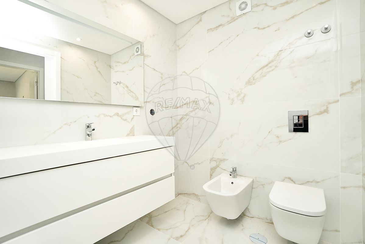 listing 121981142-1078 picture-0