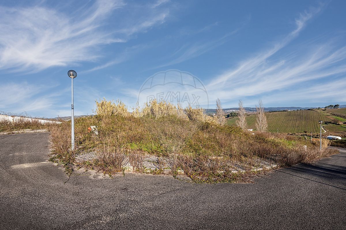 Terreno  à venda em Torres Vedras