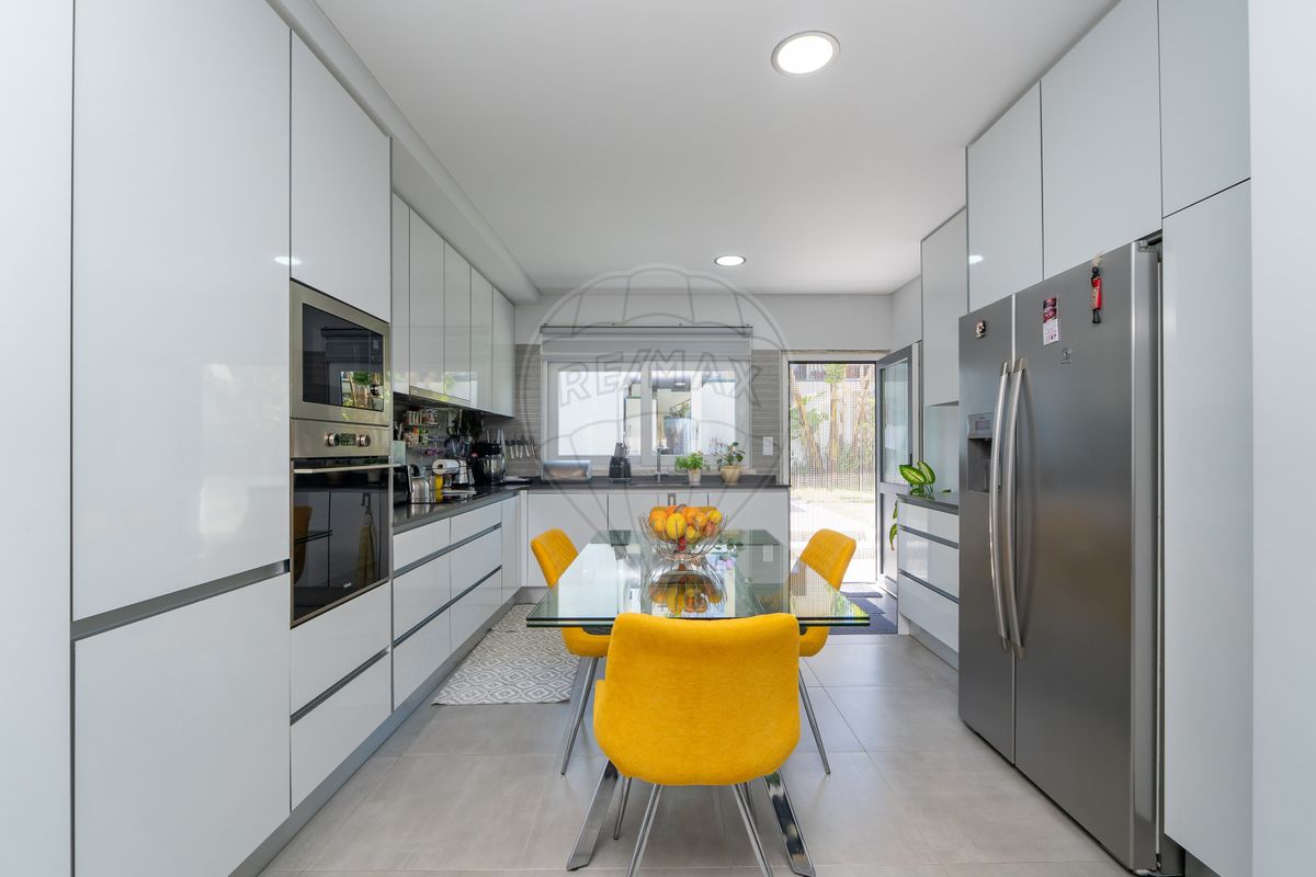 listing 121981475-69 picture-0