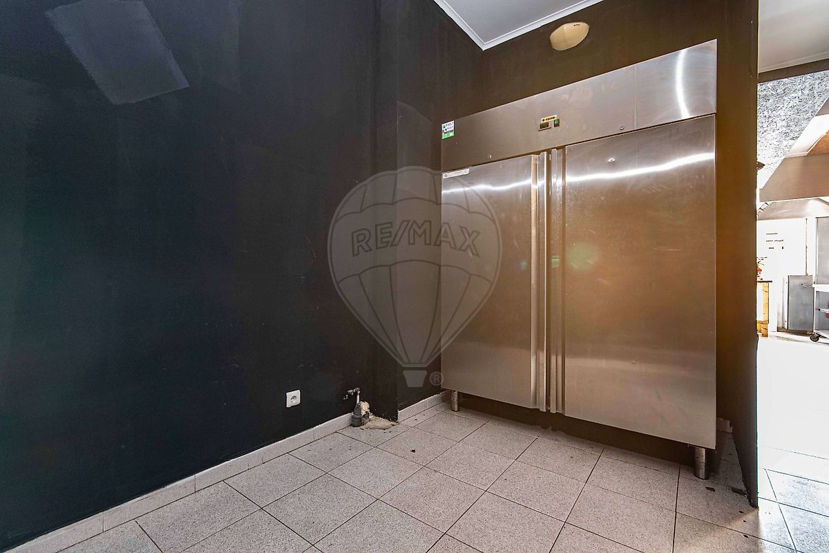 listing 121981024-975 picture-0