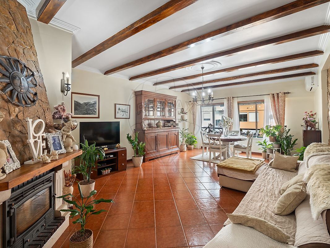 Apartamento T2 à venda em Sintra