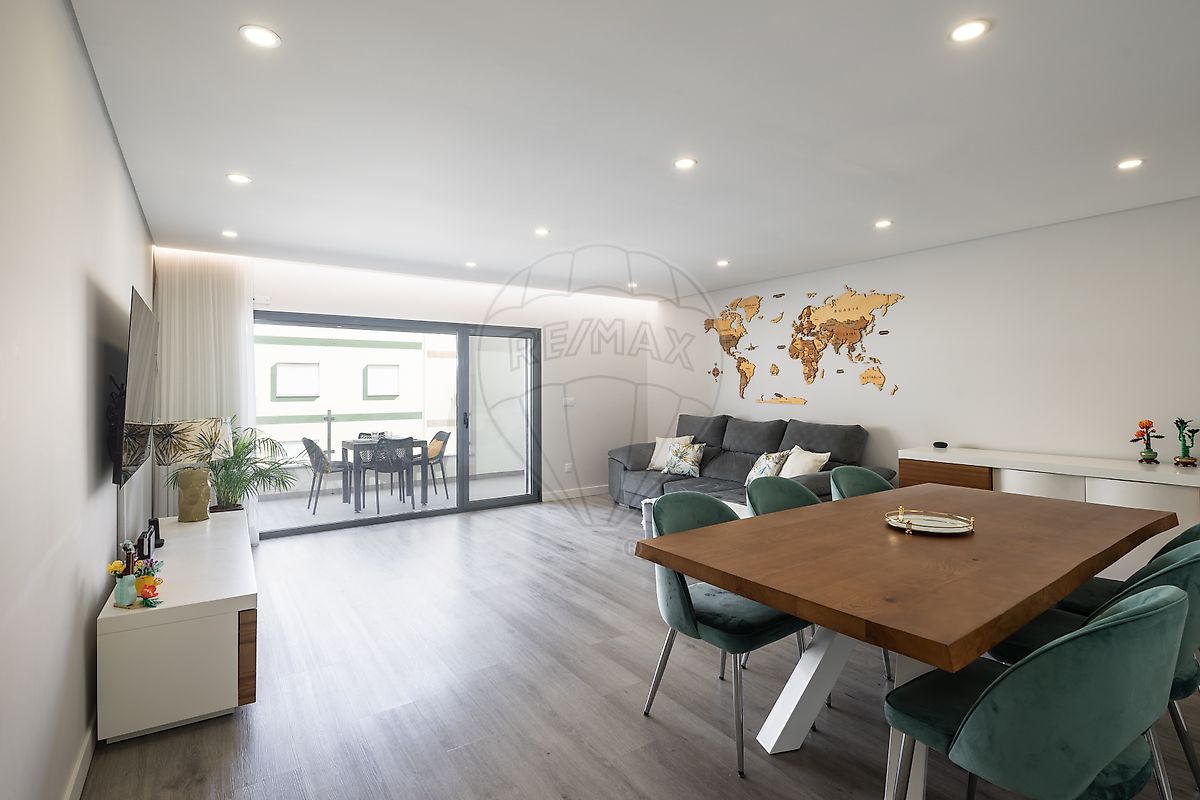 Apartamento T3 à venda em Vila Franca de Xira