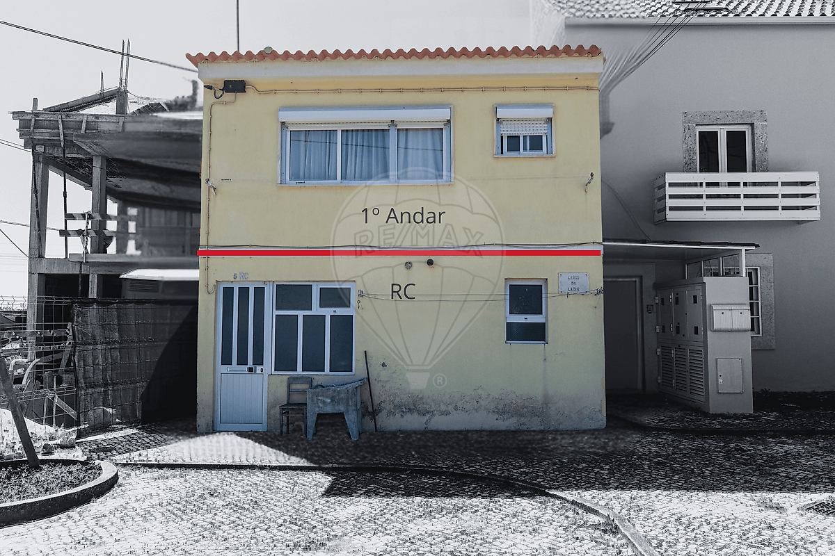 Prédio - Santa Iria de Azoia, São João da Talha e Bobadela, Loures, Lisboa