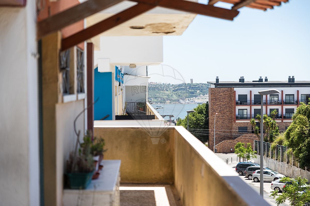 Apartamento T3 à venda em Lisboa