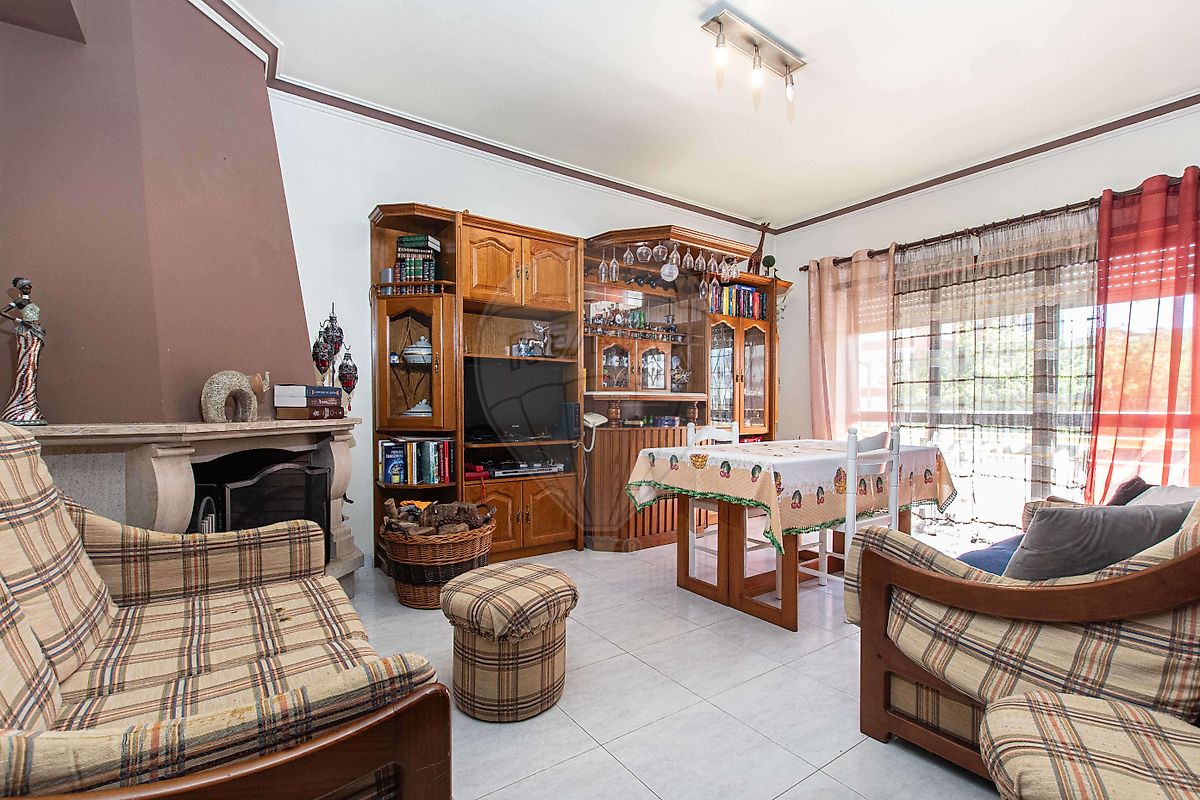 Apartamento - Castanheira do Ribatejo e Cachoeiras, Vila Franca de Xira, Lisboa