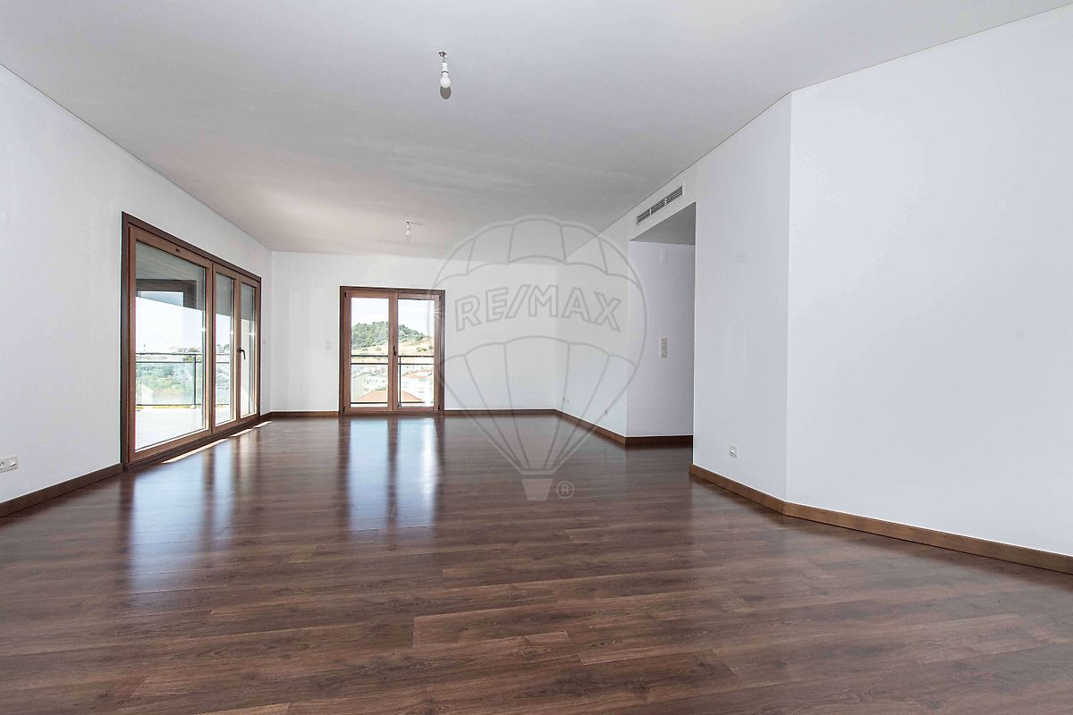 Apartamento T3 à venda em Vila Franca de Xira