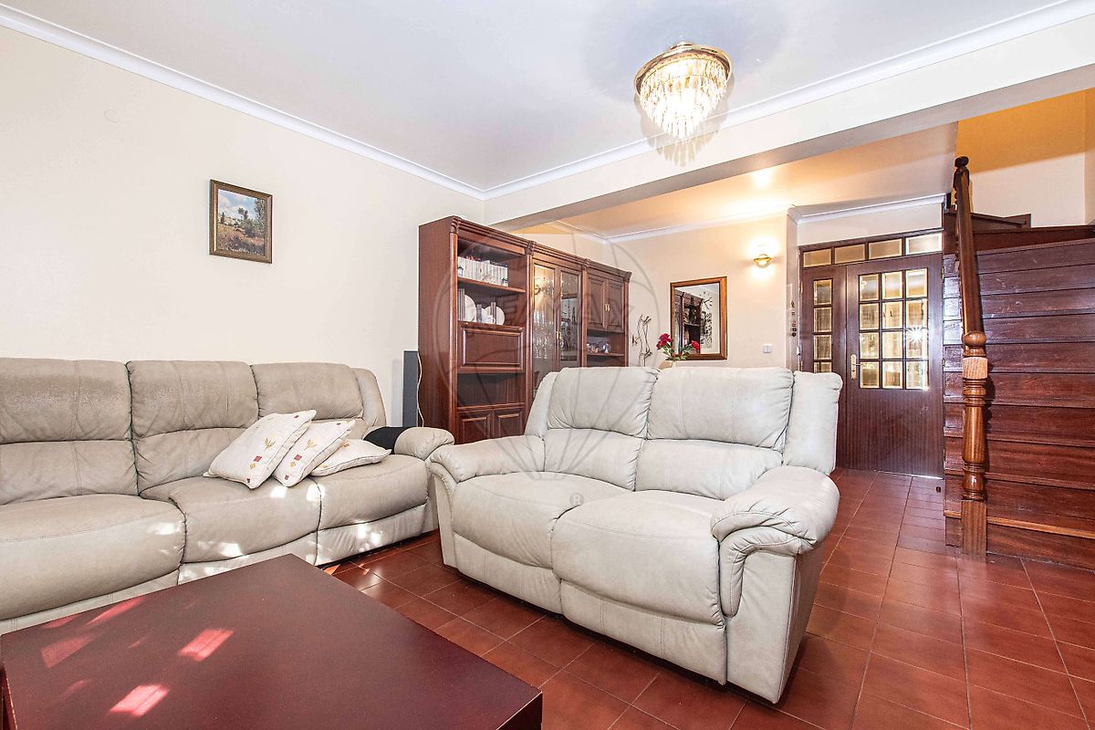 Apartamento T3 - Alverca do Ribatejo e Sobralinho, Vila Franca de Xira, Lisboa