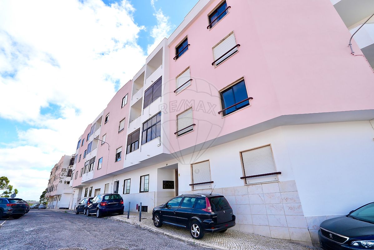 Apartamento T2 - Alverca do Ribatejo e Sobralinho, Vila Franca de Xira, Lisboa