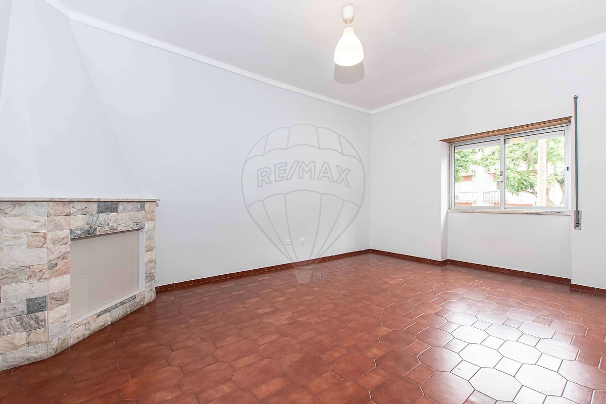 Apartamento T2 à venda em Montijo