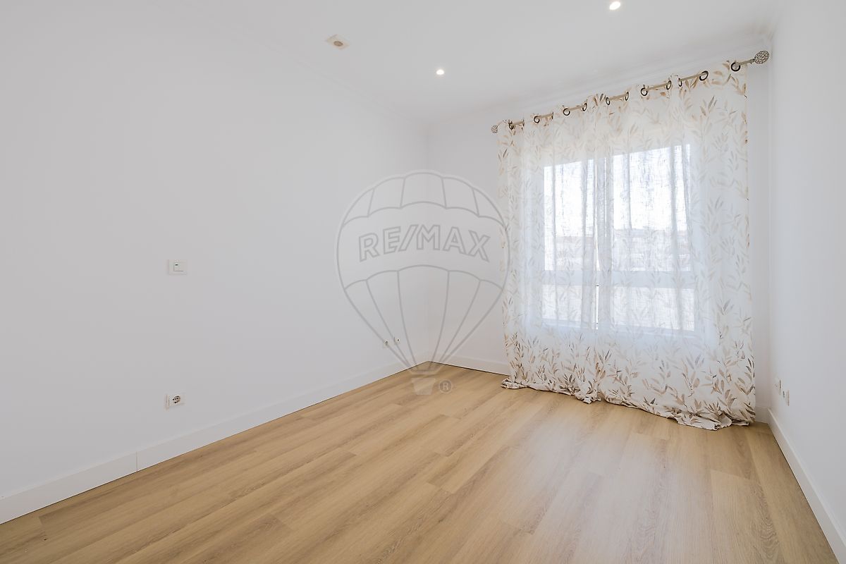Apartamento T2 à venda em Carregado e Cadafais, Alenquer — foto 9