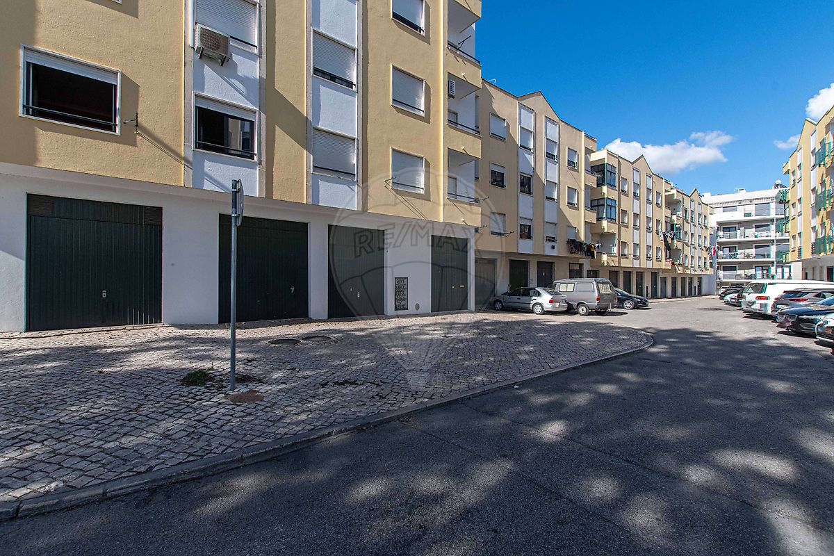 Apartamento T3 à venda em Alverca do Ribatejo e Sobralinho, Vila Franca de Xira — foto 4