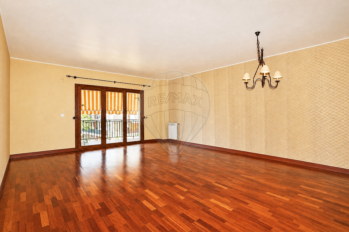 Apartamento T2 à venda em Alverca do Ribatejo e Sobralinho, Vila Franca de Xira — foto 2