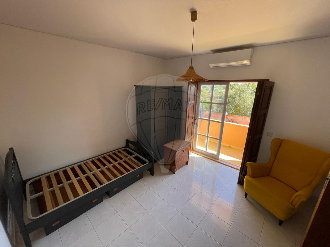 listing 122001098-9 picture-0