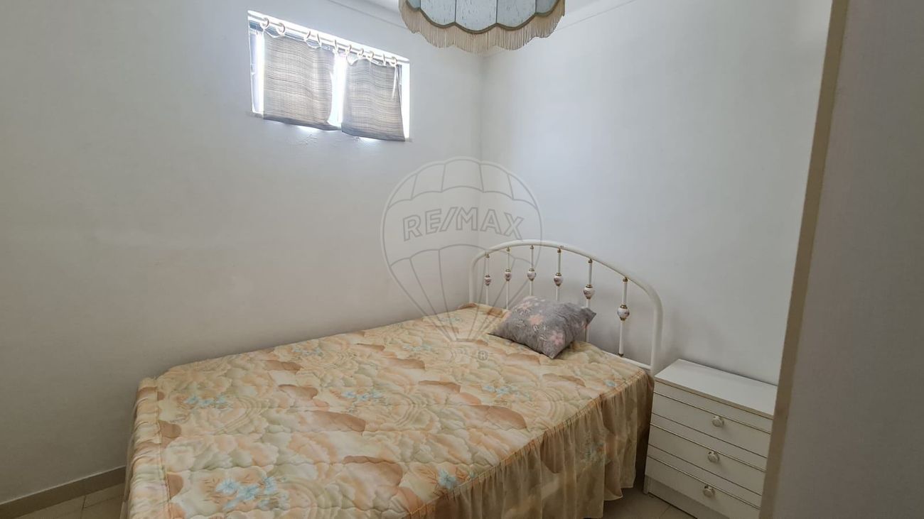 listing 122001011-458 picture-0