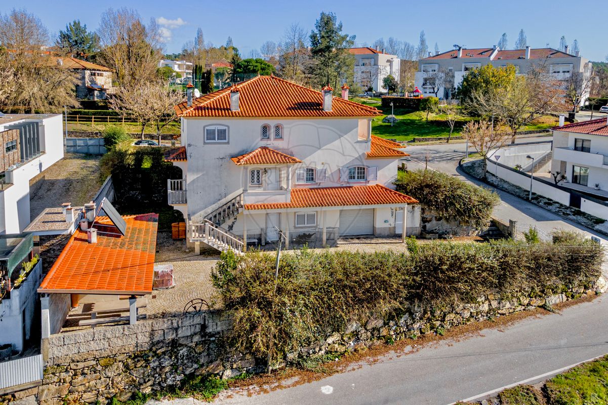 listing 122031142-57 picture-0