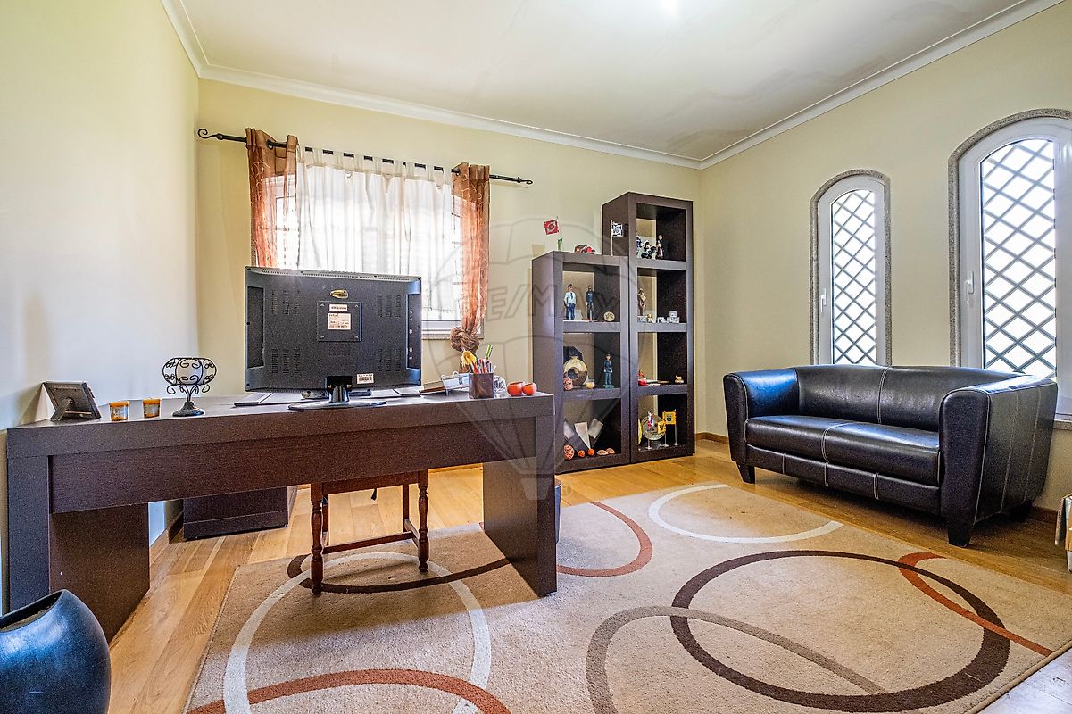 listing 122031142-57 picture-0