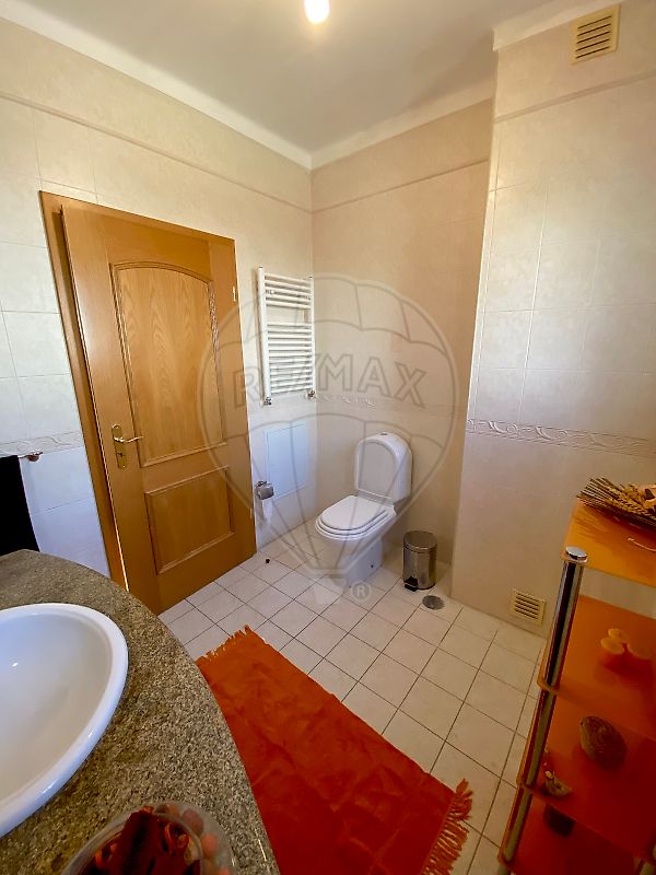listing 122031142-57 picture-0