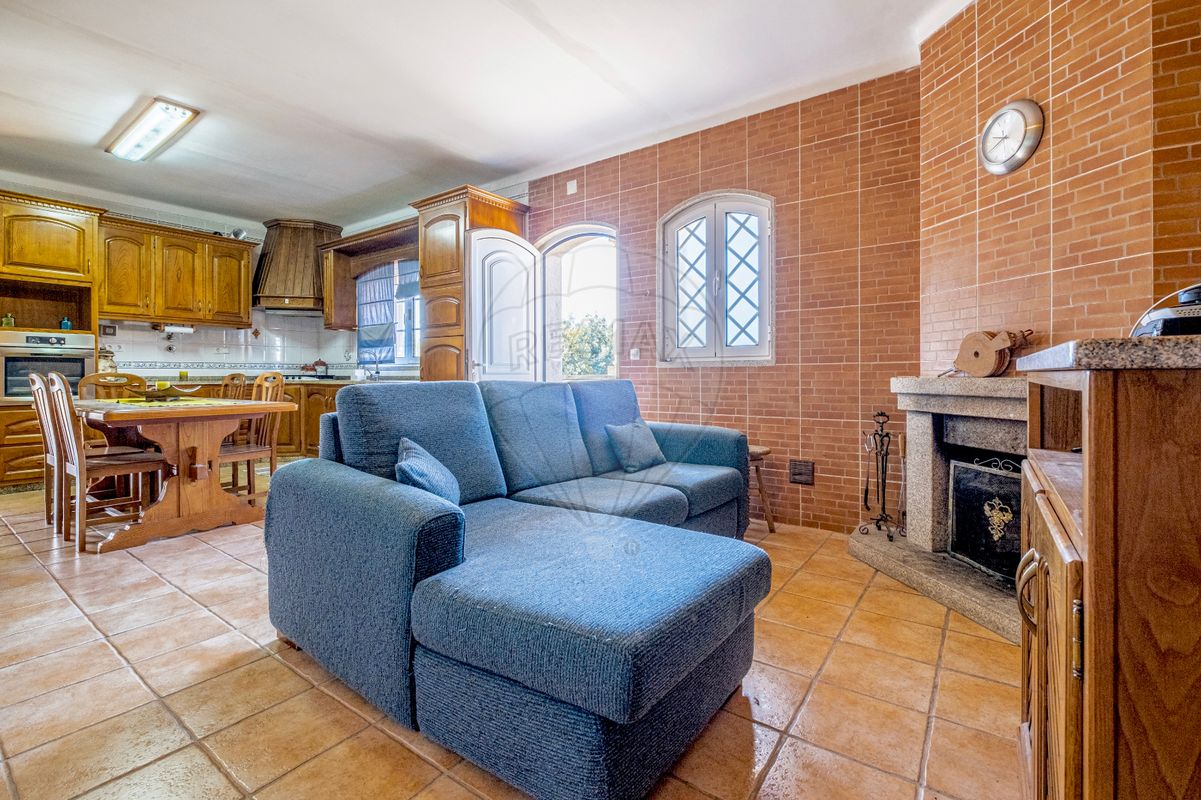 listing 122031142-57 picture-0