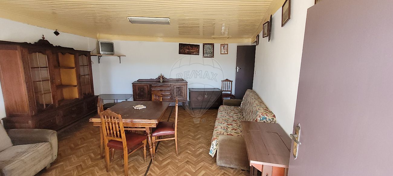 Moradia T2 para venda