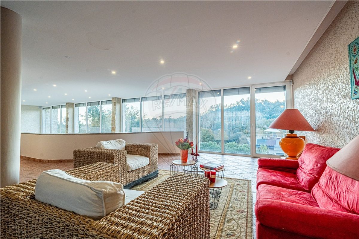 listing 122031162-63 picture-0