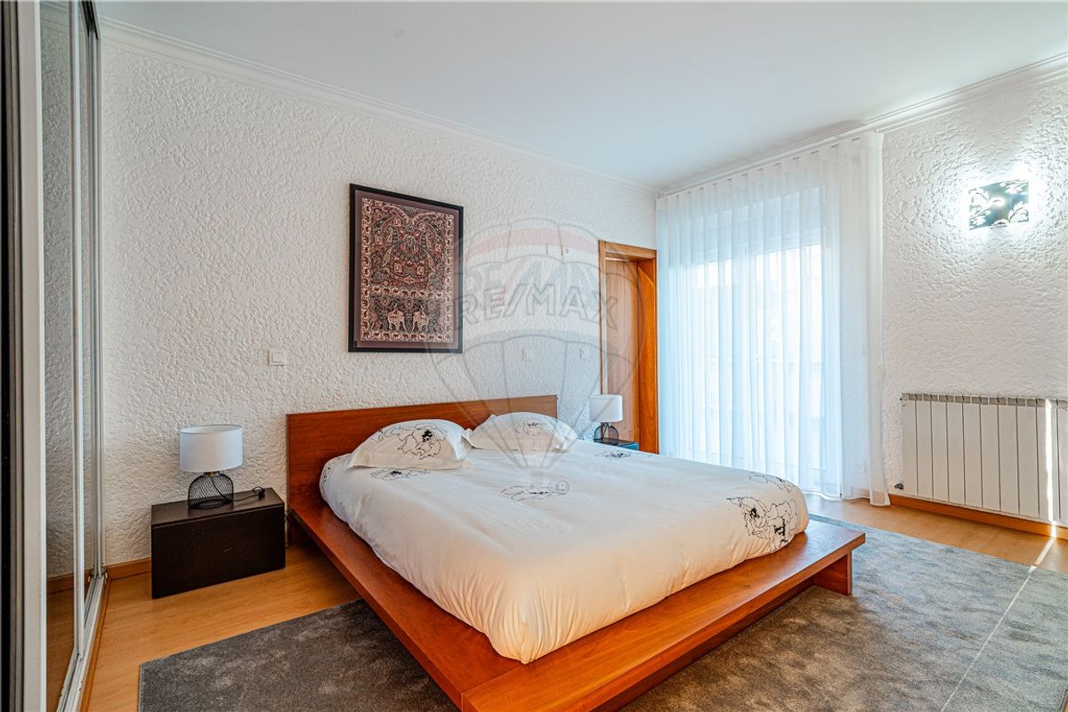 listing 122031162-63 picture-0