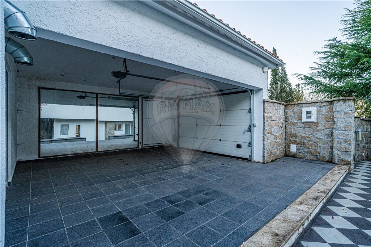 listing 122031162-63 picture-0