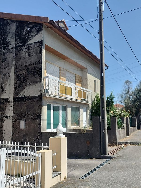 Moradia T2 para venda