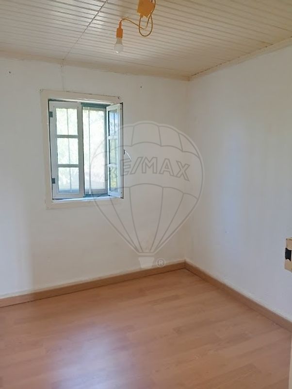 Moradia T2 para venda