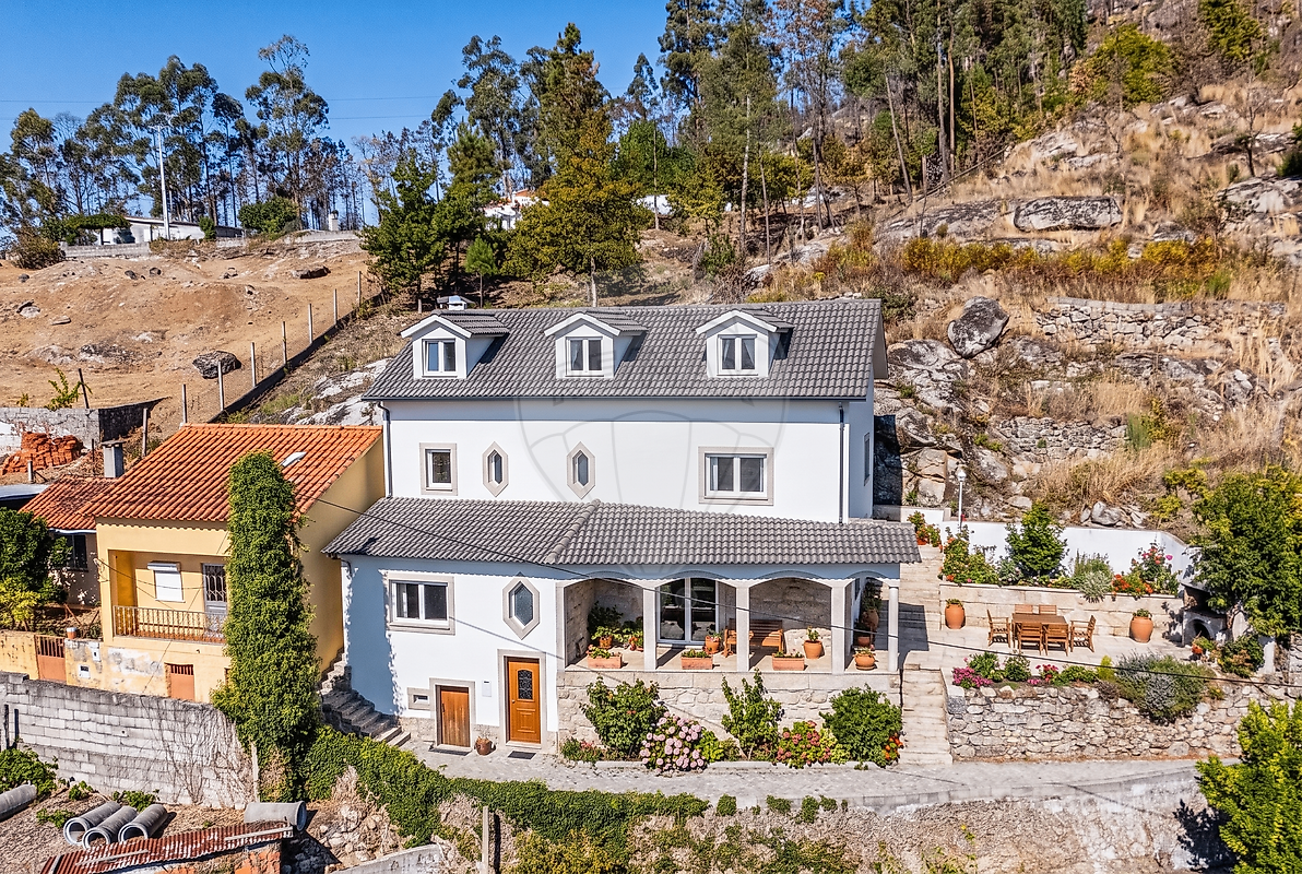 Moradia T3 - Moledo, Castro Daire, Viseu