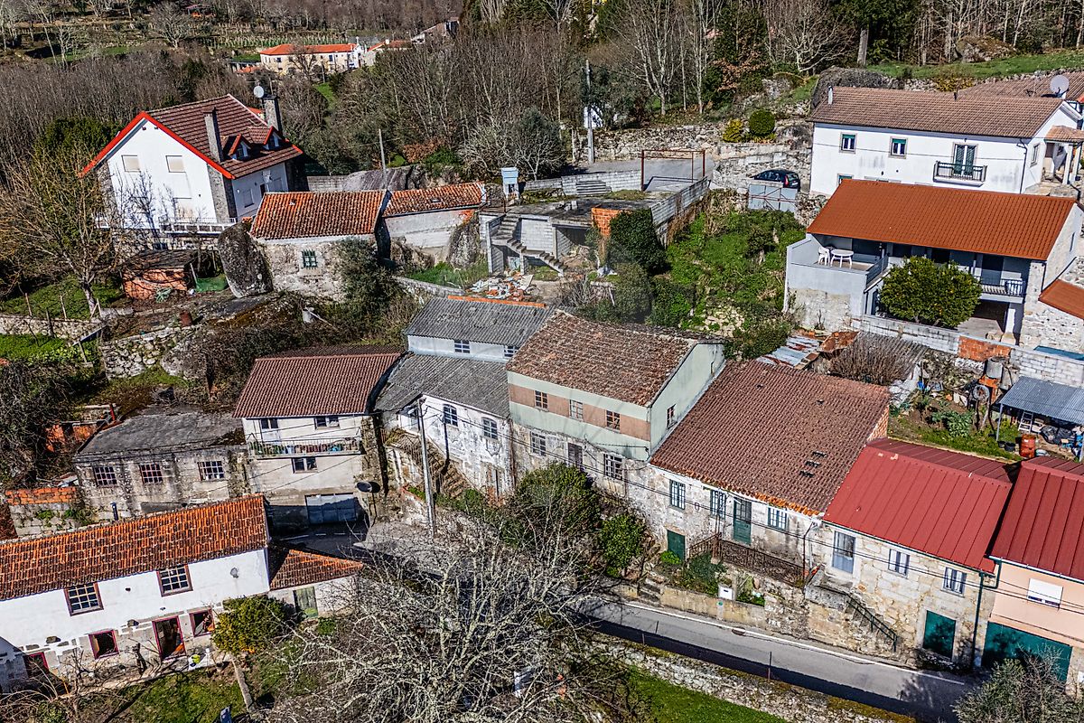 Moradia T3 à venda em Couto de Baixo e Couto de Cima, Viseu — foto 4