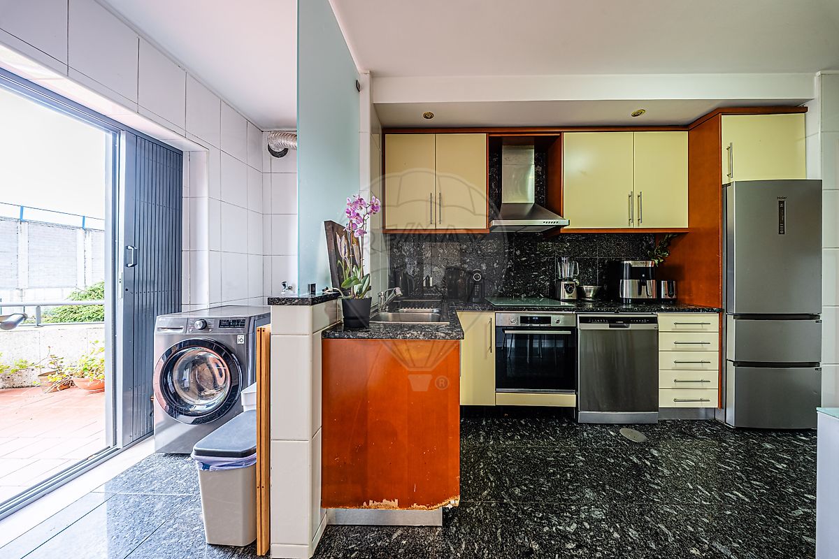 Apartamento T3 à venda em Cidade da Maia, Maia — foto 14