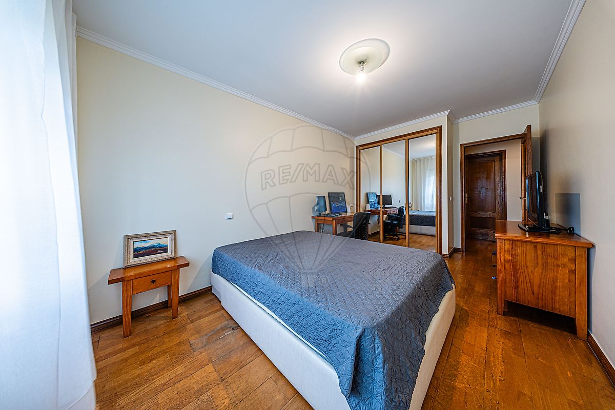 Apartamento T3 à venda em Cidade da Maia, Maia — foto 25