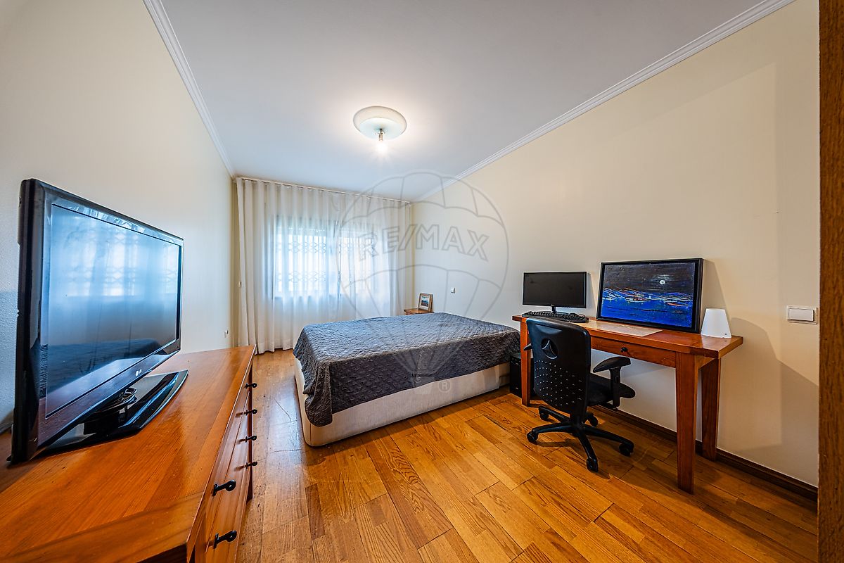 Apartamento T3 à venda em Cidade da Maia, Maia — foto 29