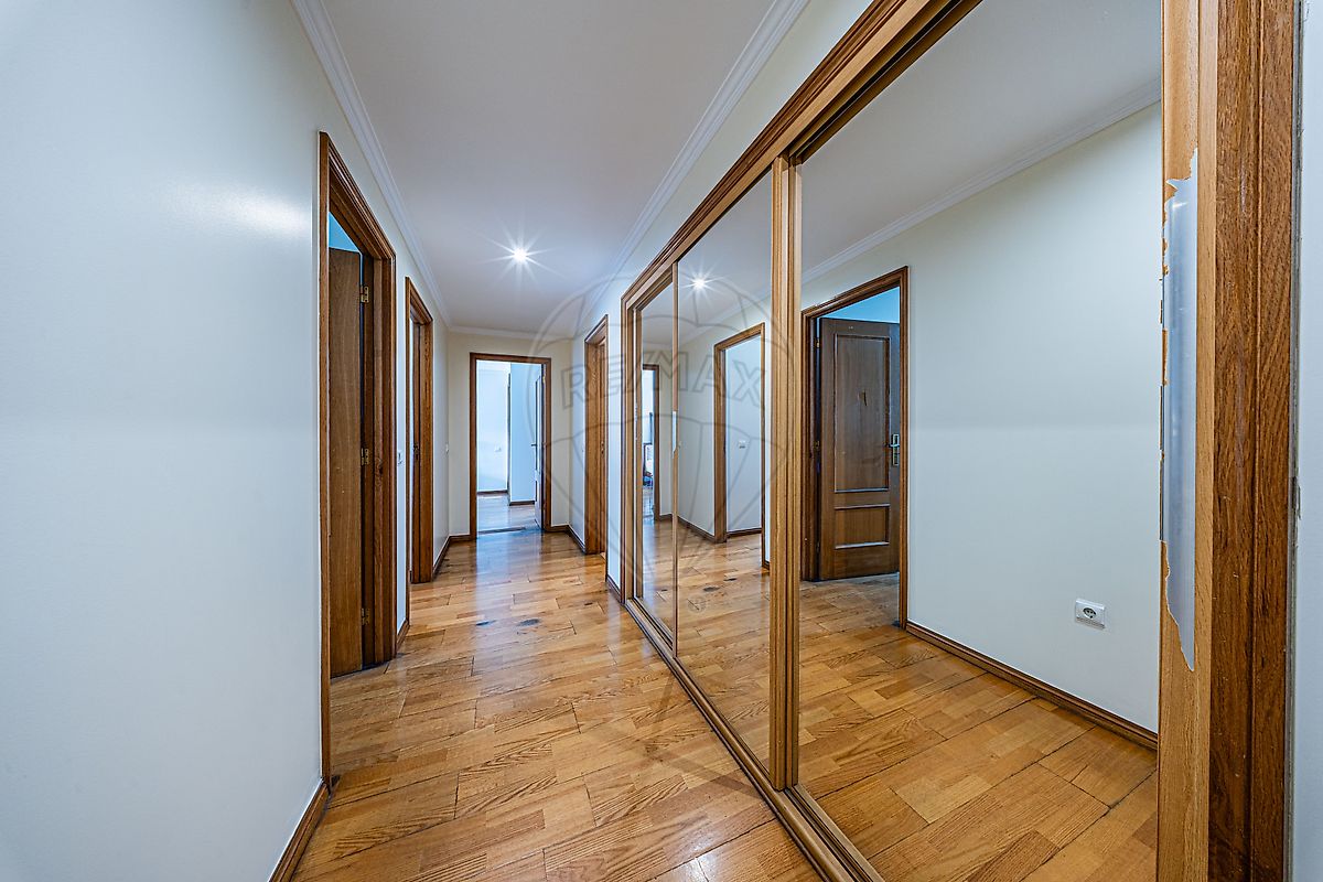 Apartamento T3 à venda em Cidade da Maia, Maia — foto 15
