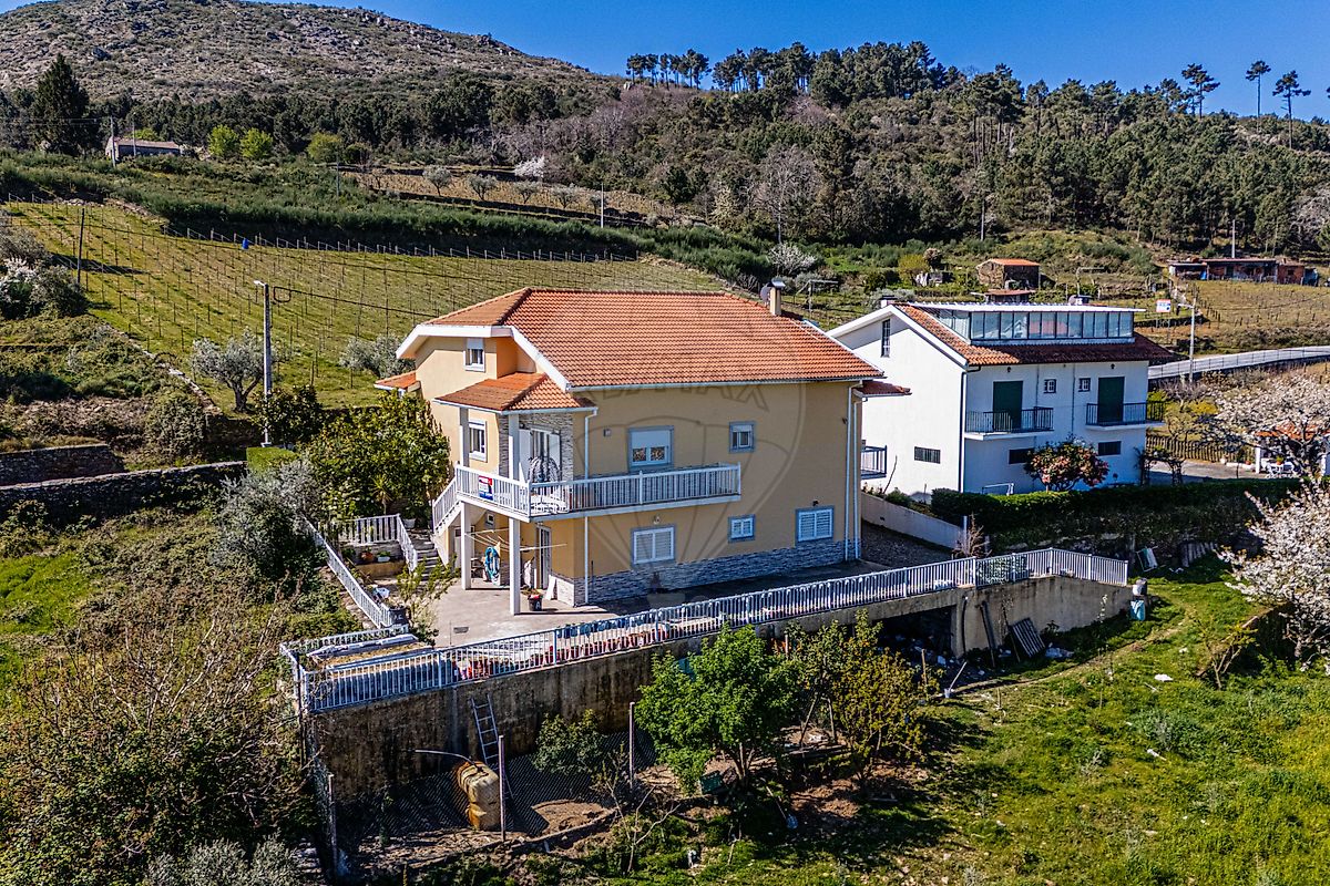 Moradia T5 à venda em Barcos e Santa Leocádia, Tabuaço — foto 10