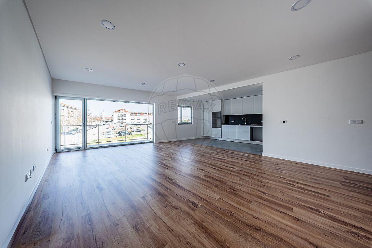 Apartamento - Currelos, Papízios e Sobral, Carregal do Sal, Viseu