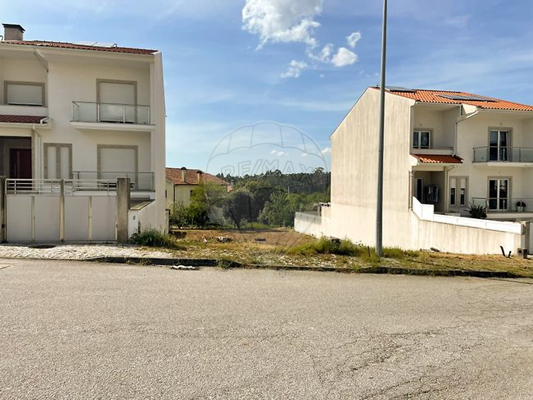 Terreno à venda em Viseu