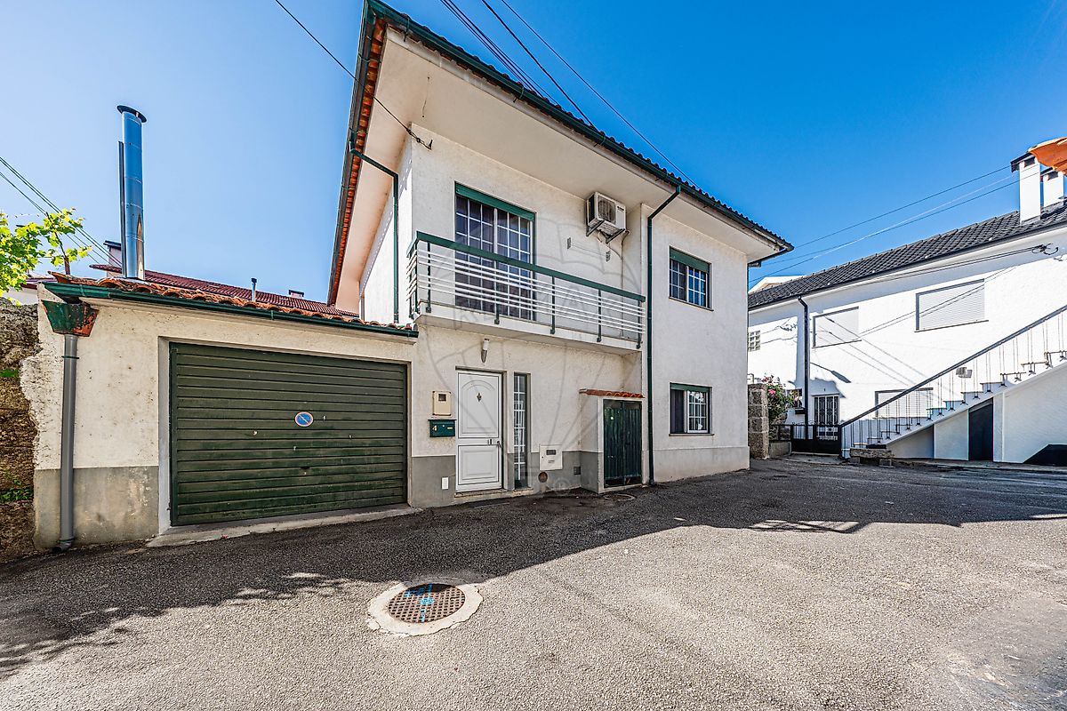 Moradia T3 à venda em Viseu