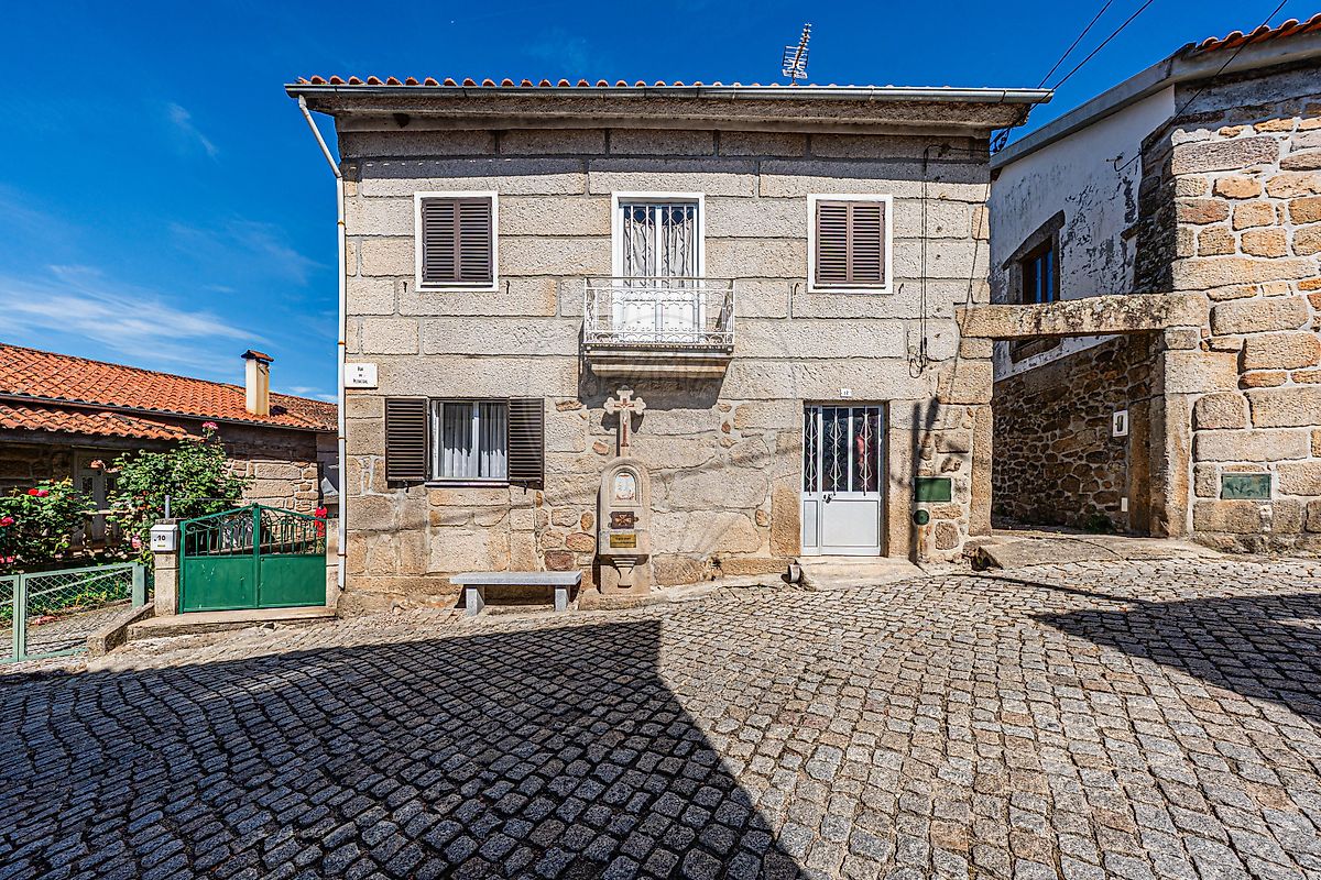Moradia - Matança, Fornos de Algodres, Guarda