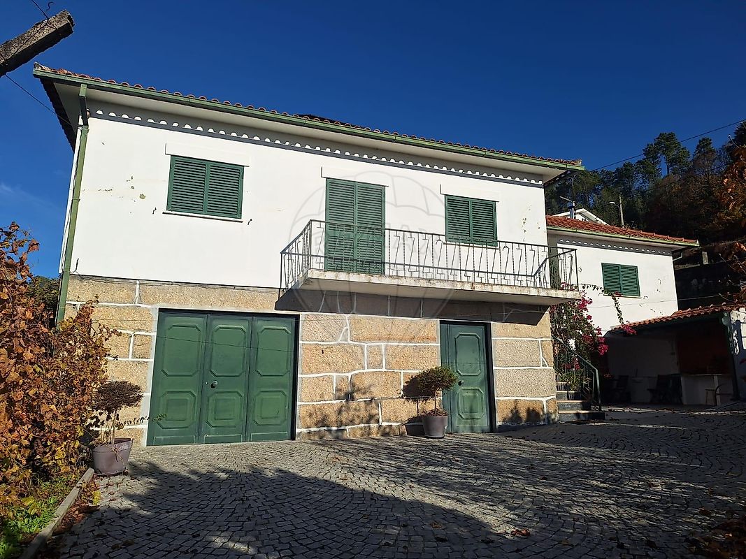Moradia T4 à venda em São Miguel do Mato, Vouzela — foto 8