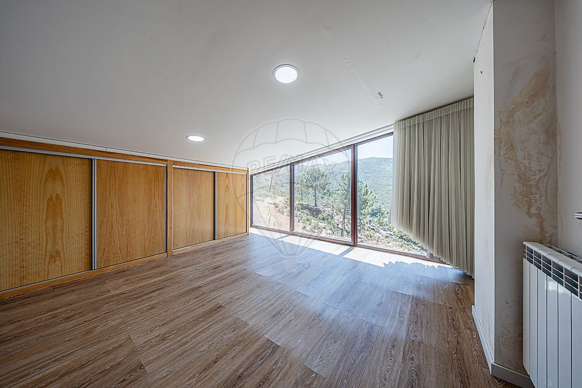 Moradia T5 à venda em Sabugueiro, Seia — foto 10