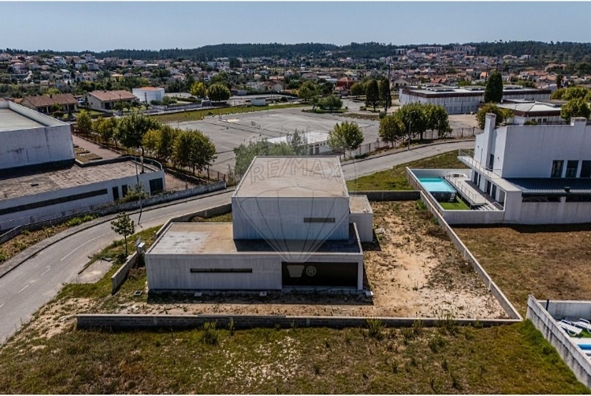 Moradia T4 à venda em Pampilhosa, Mealhada — foto 2
