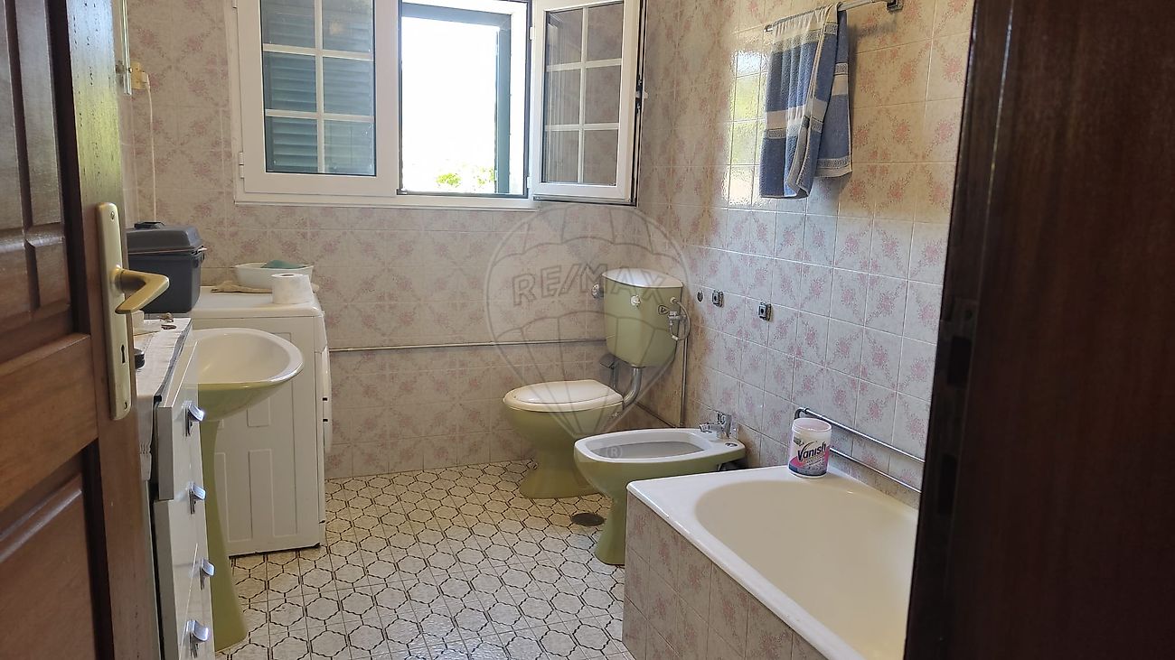 listing 122041021-1197 picture-0