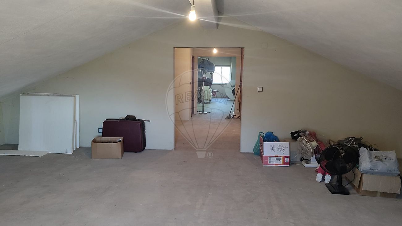 listing 122041021-1197 picture-0