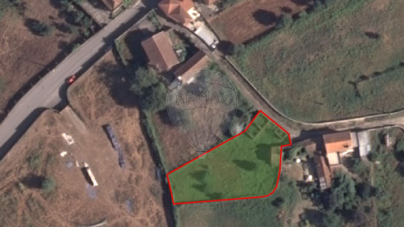 Moradia T2 à venda em Oliveira de Azeméis